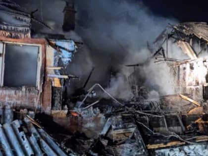 Итог дня: два обезображенных обгоревших трупа в сгоревшем доме на улице Дачной