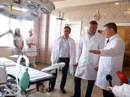 Вологодская область помогла оснастить медицинский центр в Алчевске