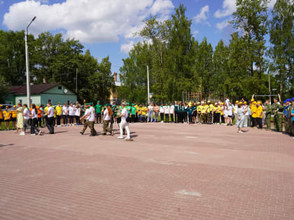 Воспитанница вокально-хорового ансамбля «Истоки» Вологодской епархии приняла участие в церемонии открытия XII областного Слёта школьных лесничеств Вологодской области