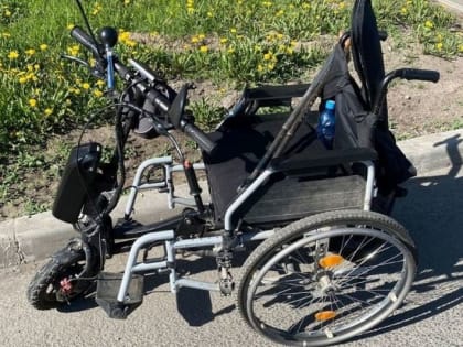 В Череповце инвалид-колясочник попал под машину