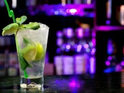 Череповчанин попытался проникнуть в закрытый бар