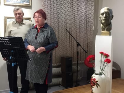 Литературный вечер в центре города