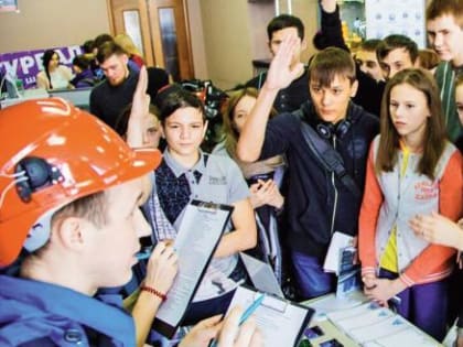 Почему в колледж идет большая часть девятиклассников, а меньшая выбирает рабочие специальности?