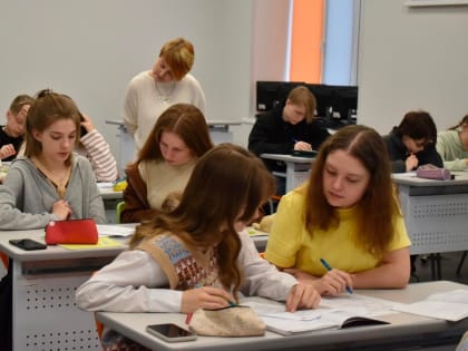 20 творческих коллективов презентуют свои учреждения для юных вологжан