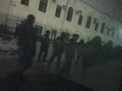 Пьяных фанатов московского ЦСКА сняли с поезда "Москва-Череповец" за хулиганство