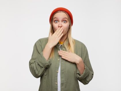7 причин неприятного запаха изо рта и способы избавления от него