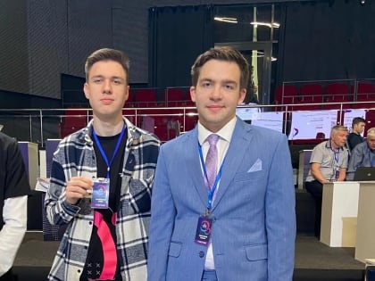 Вологодские школьники представили беспилотный программируемый корабль