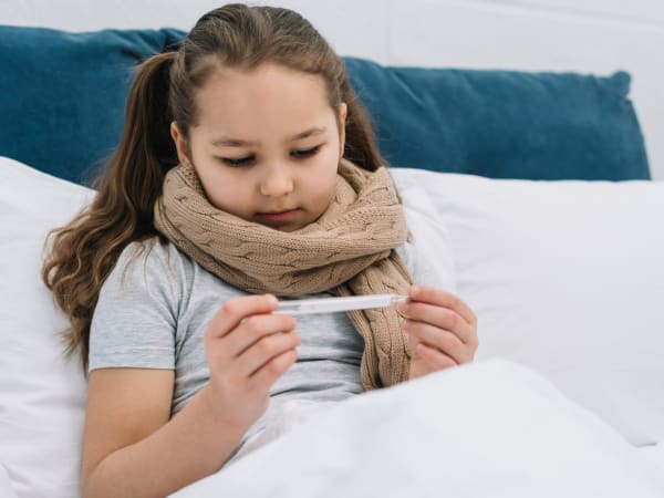 Профилактика простуды и гриппа у детей: как меньше болеть?
