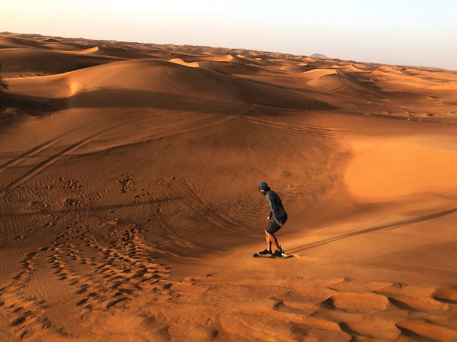 Sandboarding in der Namib-Wüste, Namibia