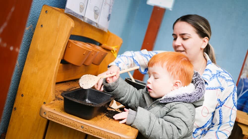 Chestnut Nursery School Gascoigne - Image