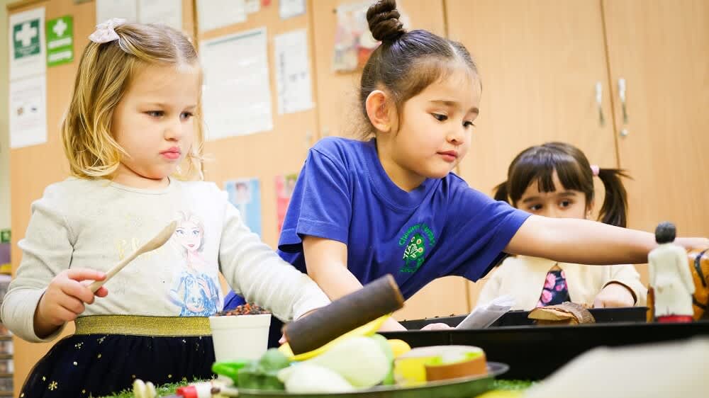 Chestnut Nursery School Halbutt Street - Image