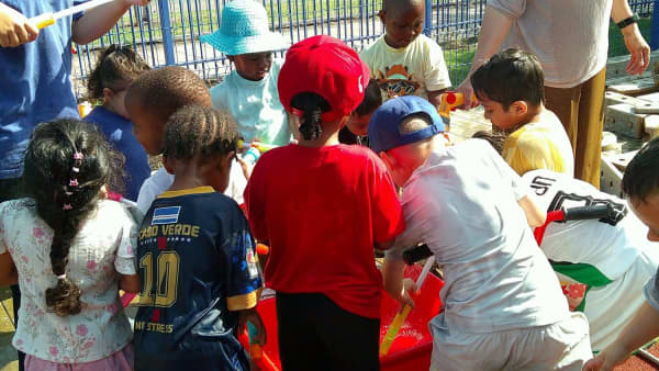 Chestnut Nursery Schools News Image - Cooling Off In The Heatwave