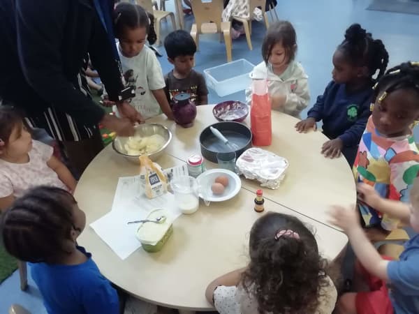 Chestnut Nursery Schools News Image - Healthy Baking at the Maples