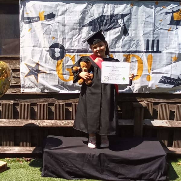 Chestnut Nursery Schools News Image - Gascoigne's Graduation Party!