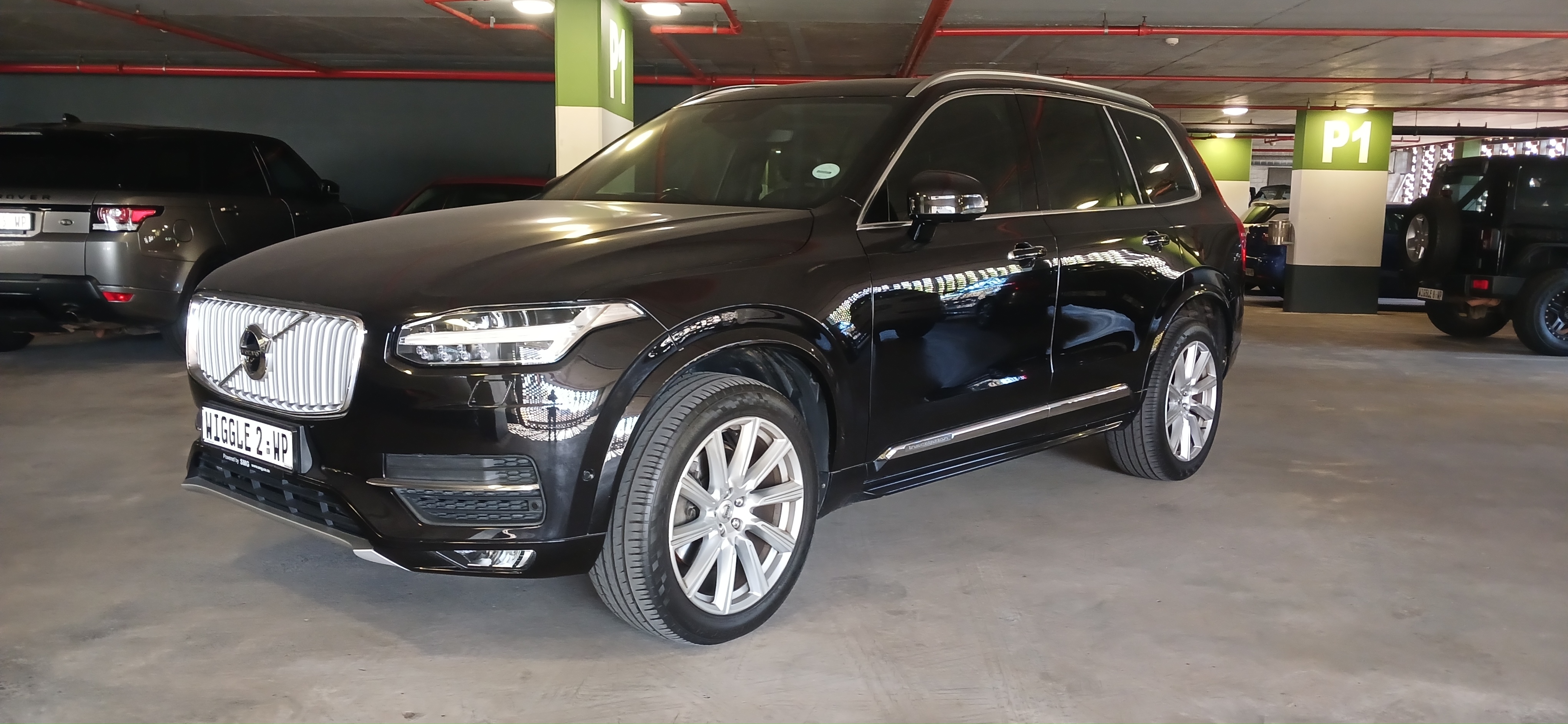VOLVO XC90