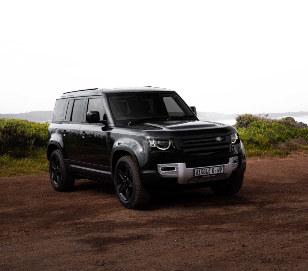 LAND ROVER Defender D300