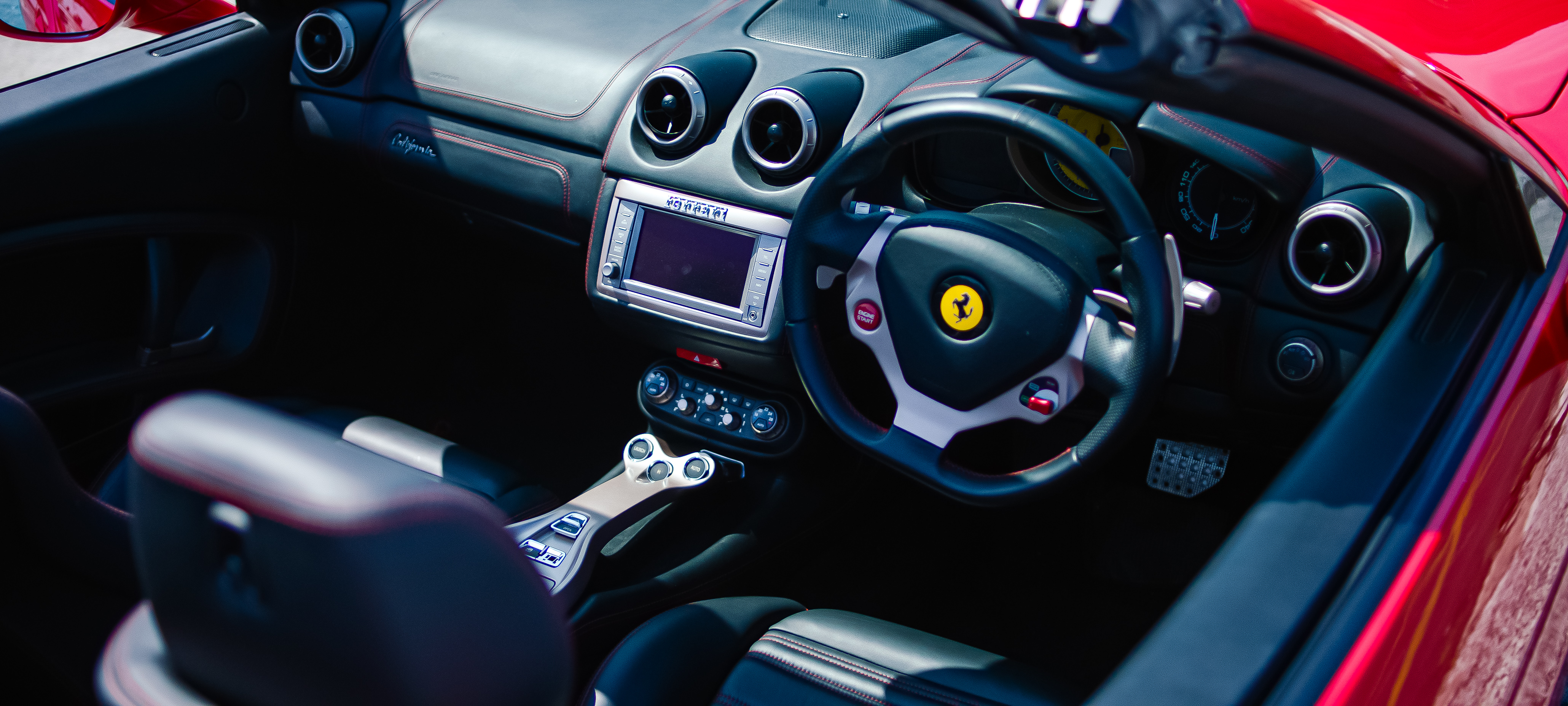 FERRARI California