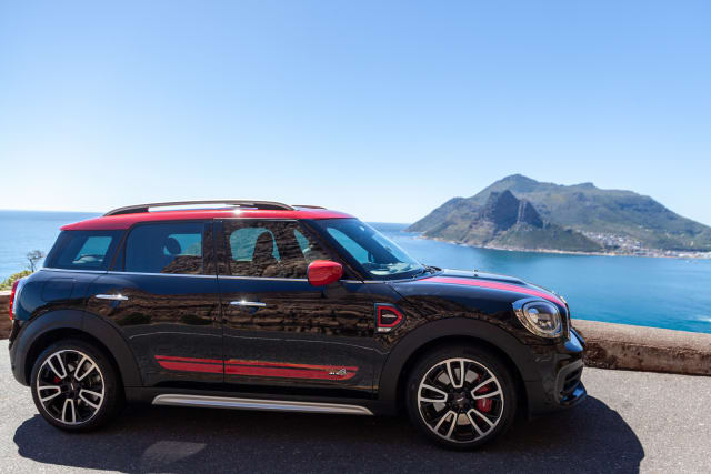 undefined Countryman S JCW 2000