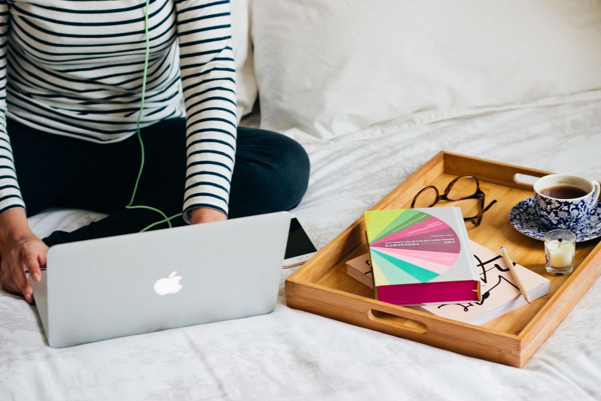 The Creative Process Behind C&É