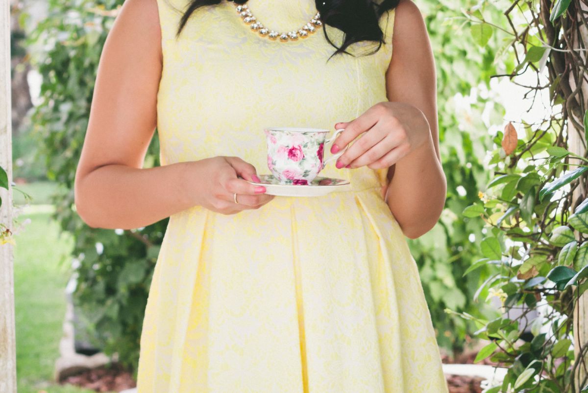 How to Blend Your Own Tea