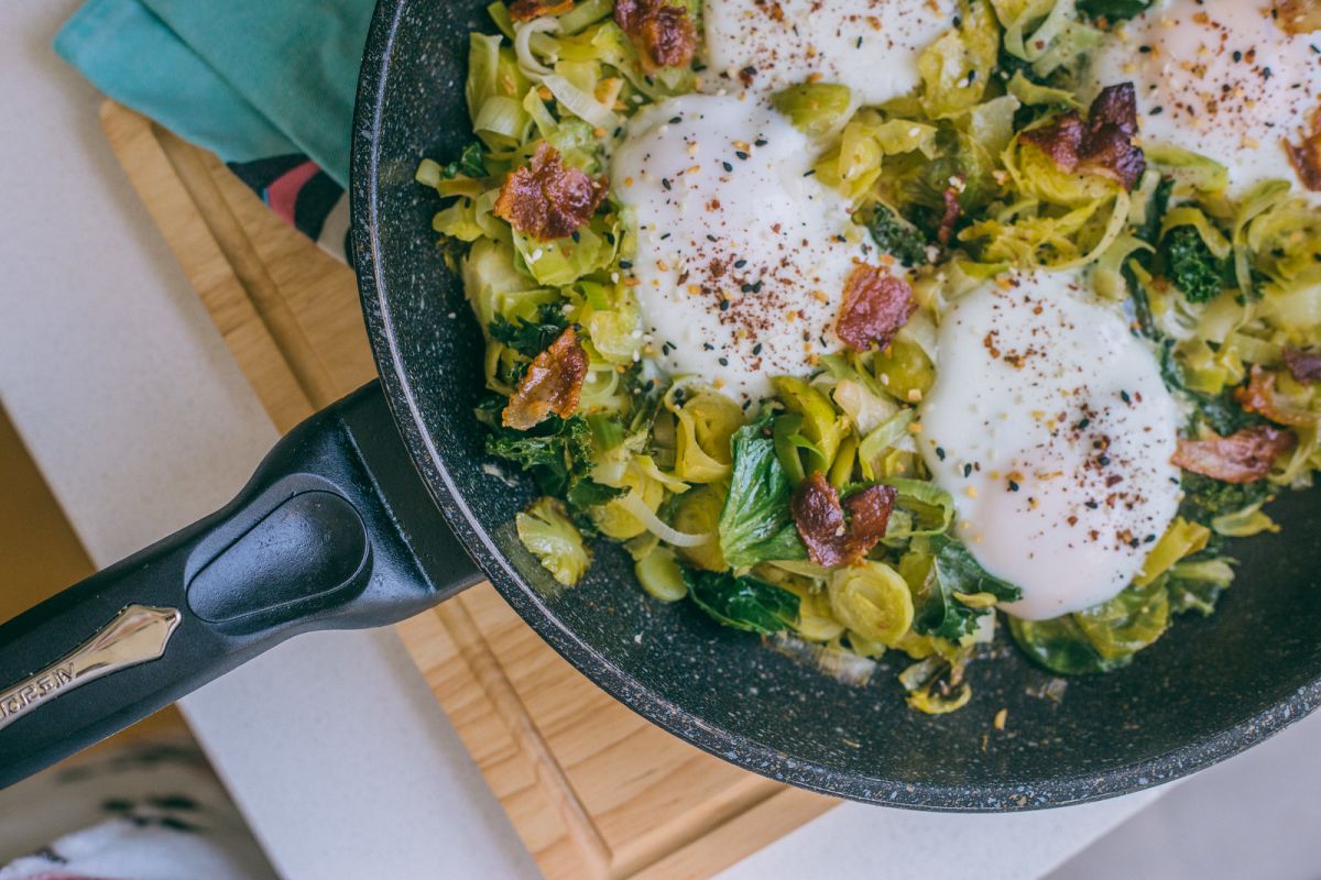 Green Shakshuka: Whole30 Approved Recipe