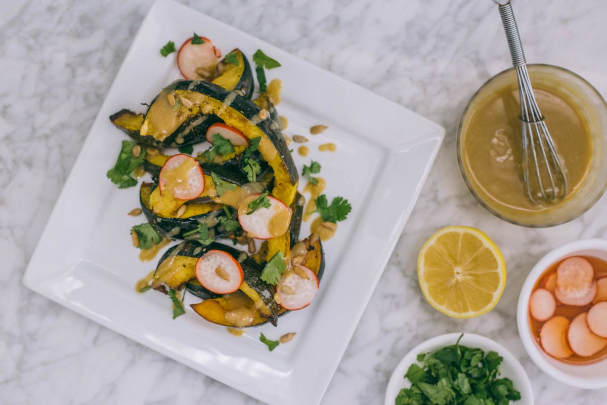 Mediterranean Roasted Acorn Squash Recipe
