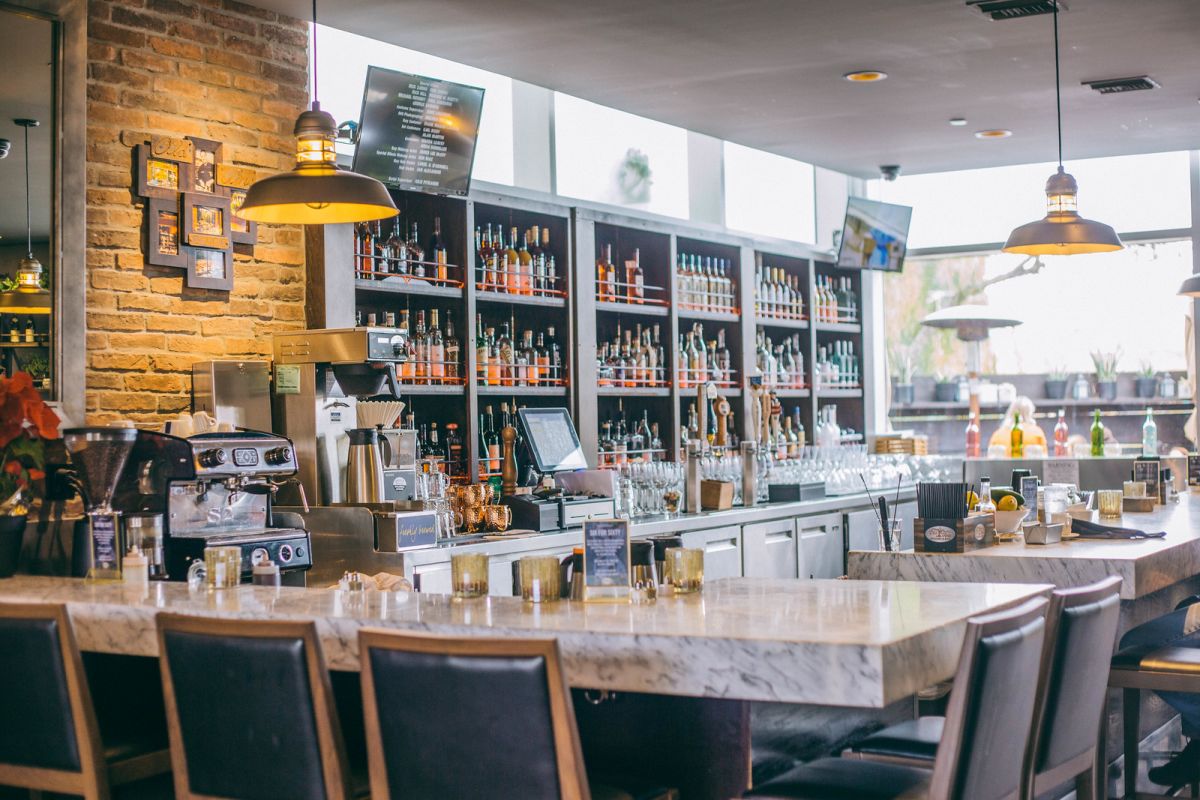 Places to Eat in Costa Mesa, California