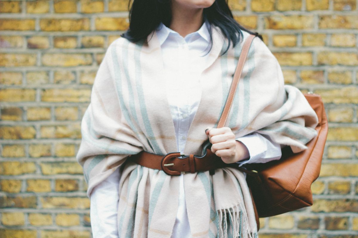 3 Ways to Style a Blanket Scarf