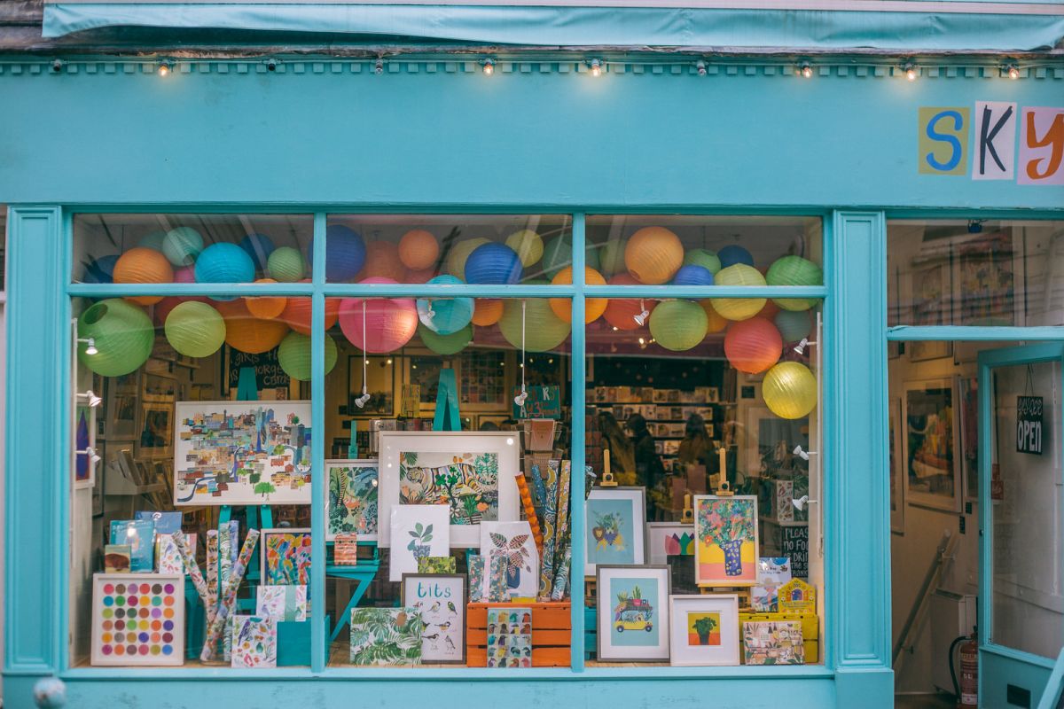 Bristol's Clifton Village Guide