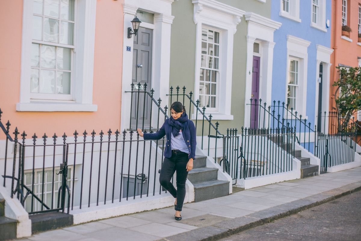 3 Ways to Style a Slogan Tee and Jeans