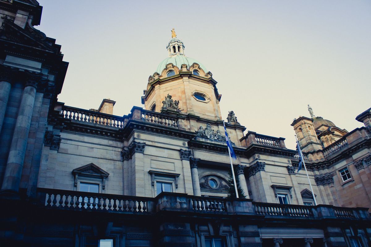 5 Tips for Visiting Edinburgh, Scotland