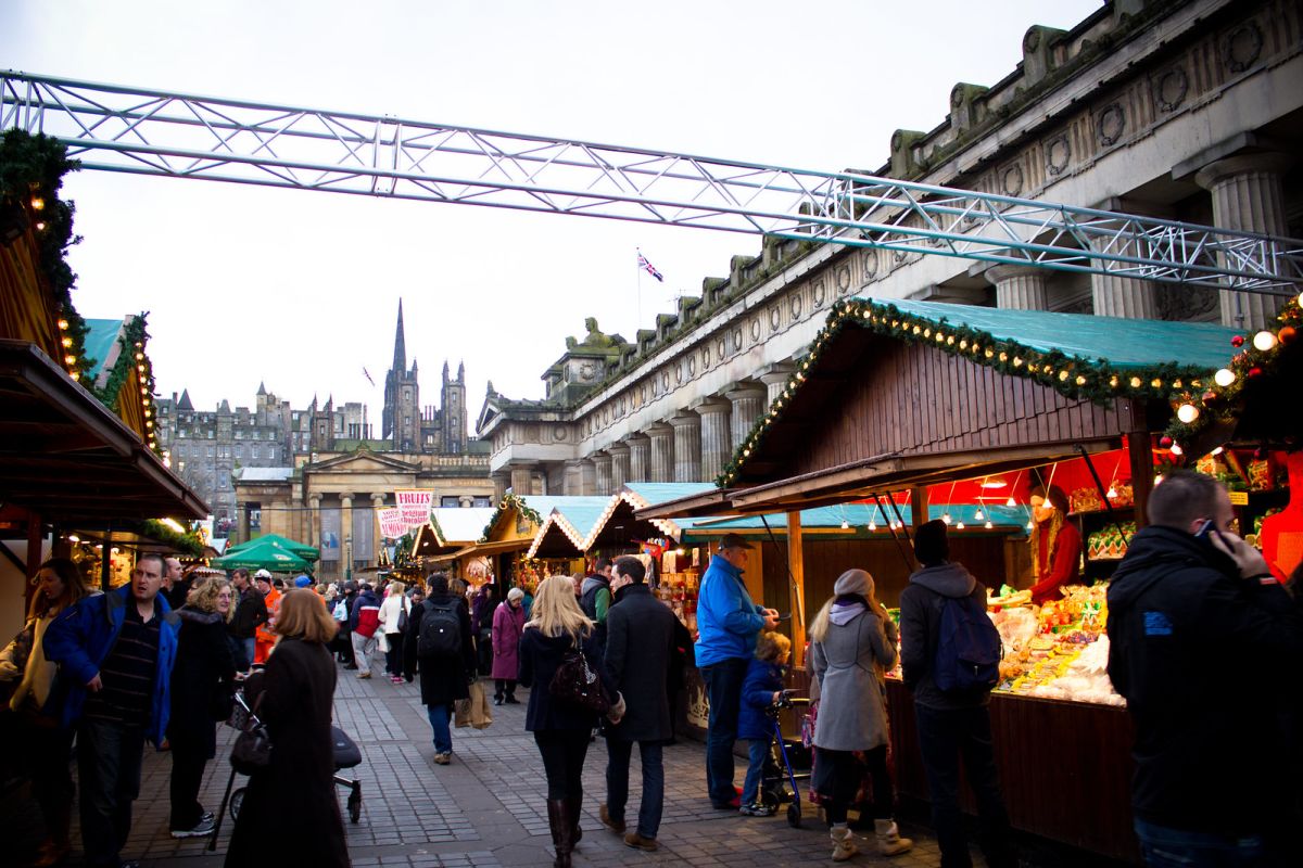 Unique Things to do at the Edinburgh Christmas Markets