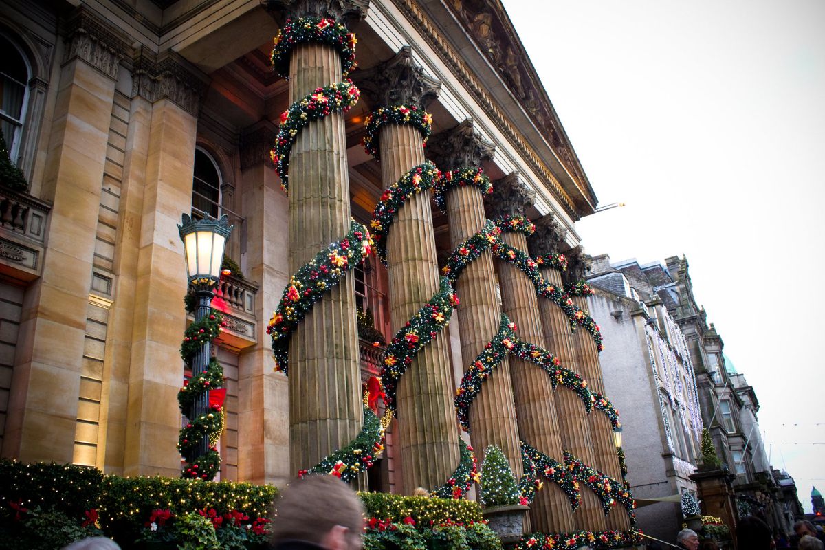 Unique Things to do at the Edinburgh Christmas Markets