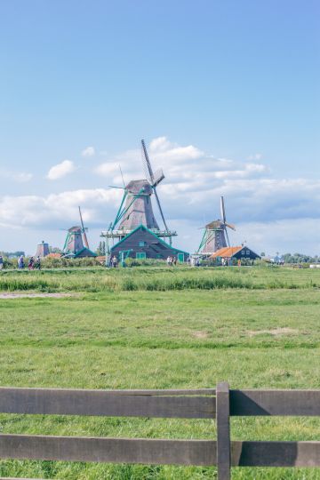 Zaanse Schans: Discover Dutch Windmills