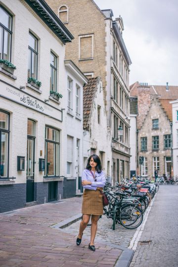 Bruges City Guide + Tips on Buying Chocolate