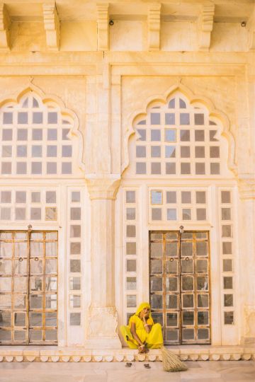 Jaipur with Swiss line