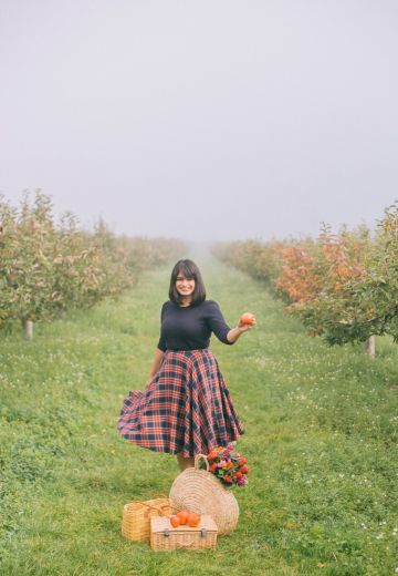 Apple Picking in Kent Cover Image