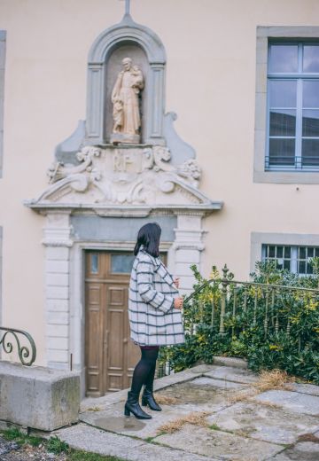 Carcassonne Travel Guide: 5 Tips for an Authentic Experience Cover Image