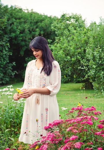 An Escape to an Indian Summer Cover Image