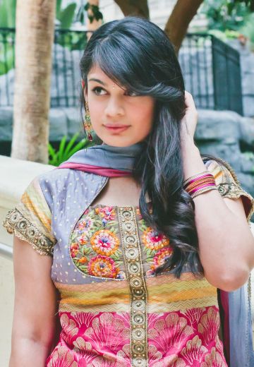 Colorful Indian Summer Wedding Cover Image