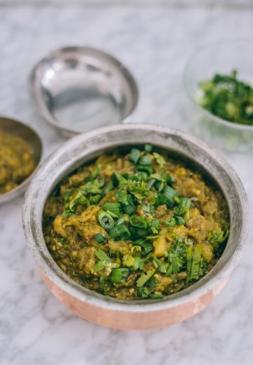 Baingan Bharta Recipe: Indian Spiced Roasted Eggplant Mash Cover Image