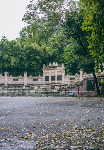 A Photo Walk through Bosque de Chapultepec Cover Image