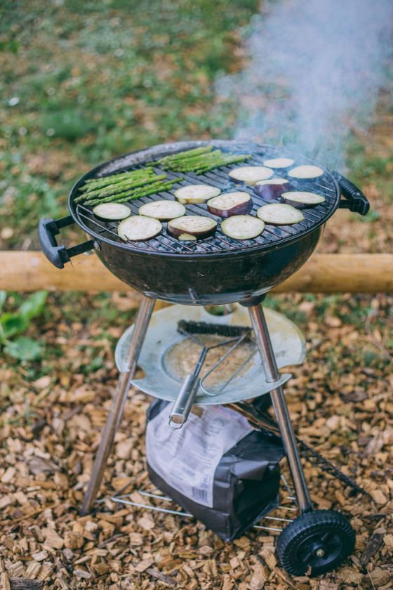 Grilled Aubergine & Asparagus Salad