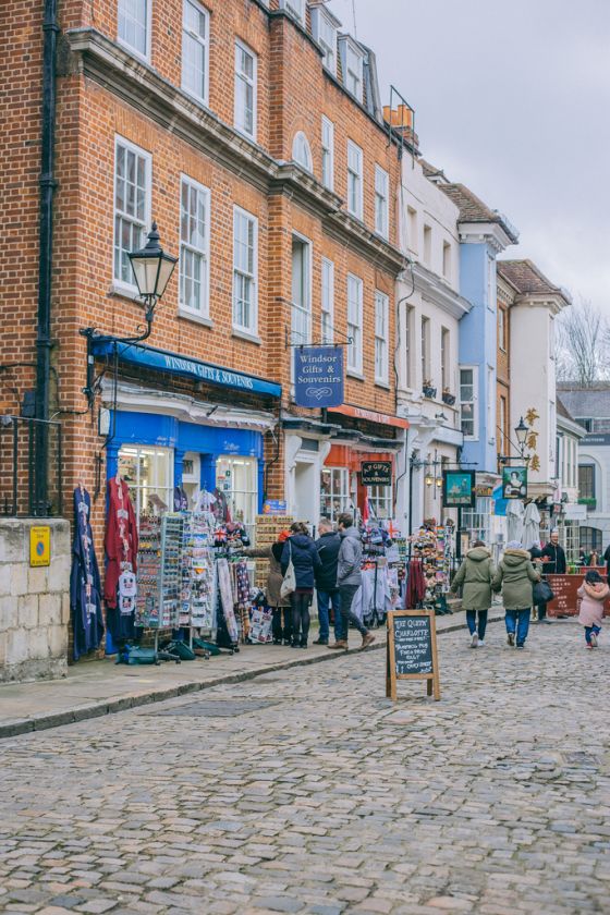 Romantic Day Trip from London: Visiting Windsor Castle