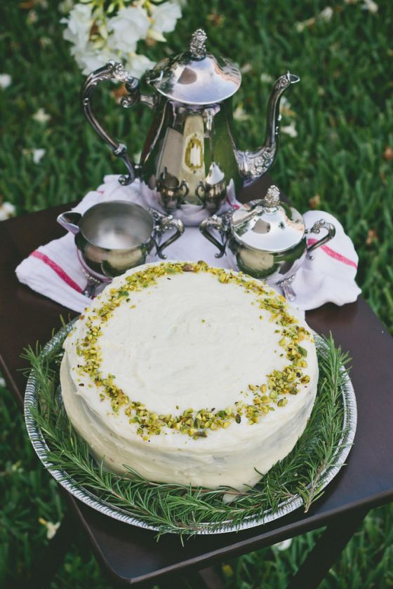Black Tea and Ginger Cake with Honey Buttercream