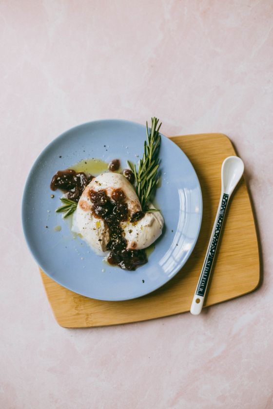 Burrata Recipe with French Grape and Rosemary Salt