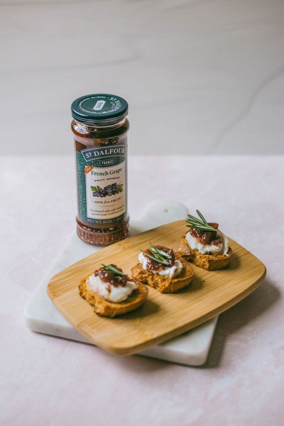 Burrata Recipe with French Grape and Rosemary Salt