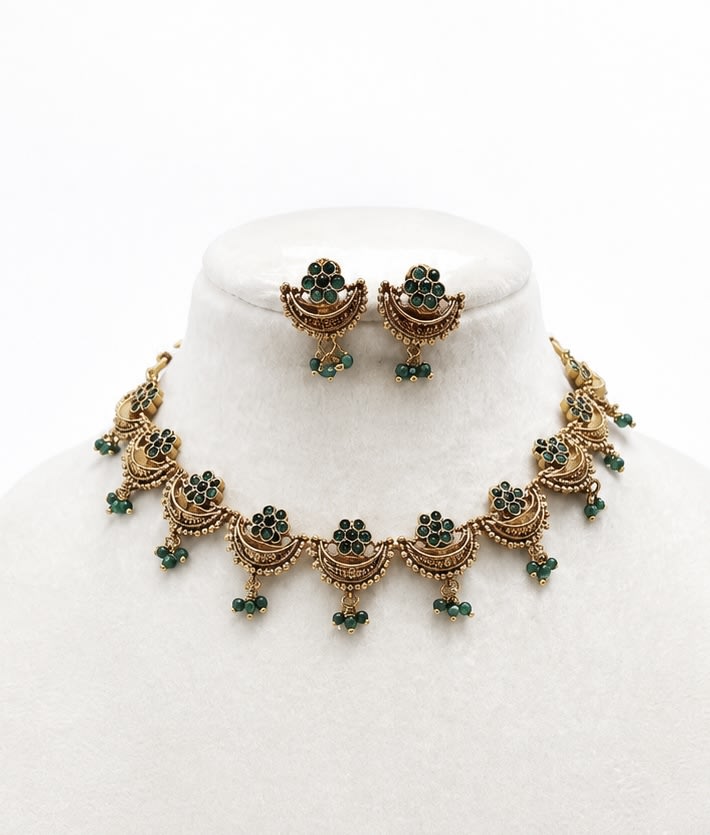 Emerald Floral Antique Necklace Set - South Indian Jewelry by Nethiel Jewelry (View 1)