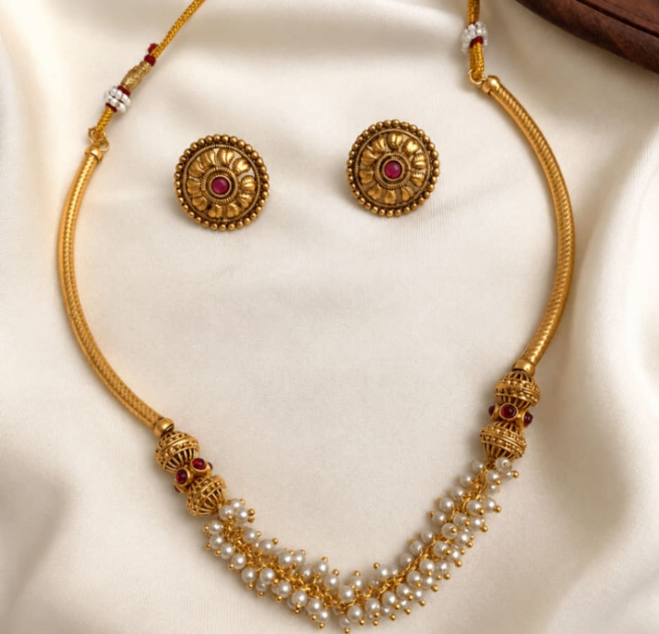 Antique Pearl Hasli Necklace Set - South Indian Jewelry by Nethiel Jewelry (View 1)