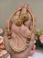 Antique Pearl Hasli Necklace Set Thumbnail 2 - Nethiel Jewelry